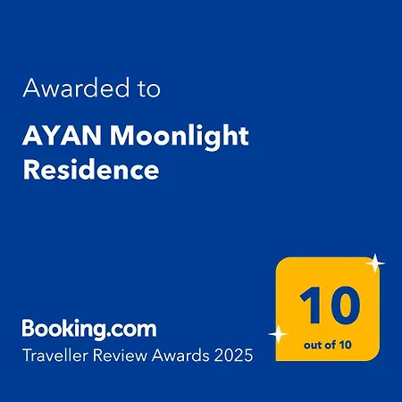 Ayan Moonlight Mamaia